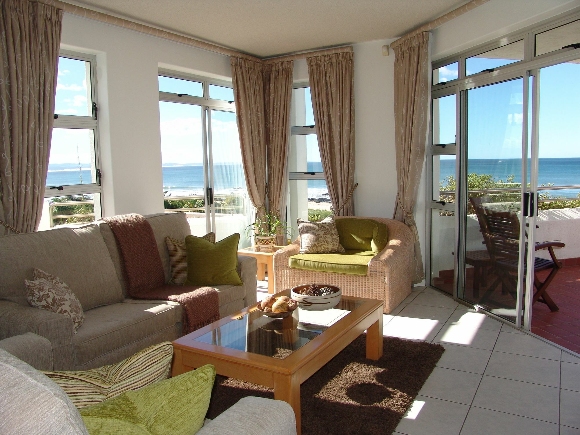 Diaz 15 House On The Bay Hotel Jeffreys Bay Exterior photo